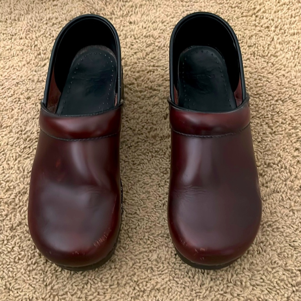 Size 41 Dansko clogs